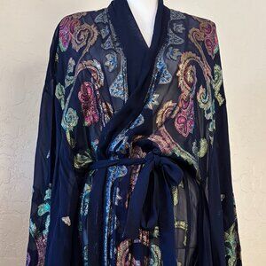 Victoria’s Secret. Vintage. Sheer Kimono-style Robe.